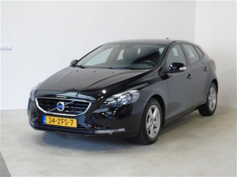 Volvo V40 - 1.6 D2 Cruise control 6-bak (bj 2012) - 1