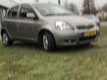 Toyota Yaris - 1.3 VVT-I 5DR S-LINE | Eerste Eigenaar, Airco, dealer onderhouden - 1 - Thumbnail