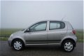 Toyota Yaris - 1.3 VVT-i Automaat Airco 5Deurs - 1 - Thumbnail