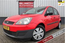 Ford Fiesta - 1.3-8V Champion | VAN 2e EIG | AIRCO | NW APK |