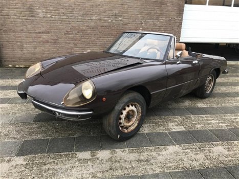 Alfa Romeo Spider - 2000 Project met duitsebrief - 1