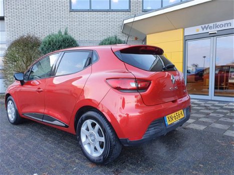 Renault Clio - 0.9 TCe Dynamique | inclusief rijklaarpakket twv € 695, - (foto 2) | - 1