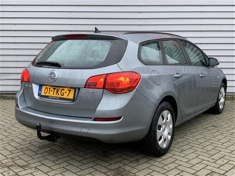 Opel Astra - 1.4 EcoFLEX 100pk Cosmo Trekhaak , Navi - 1