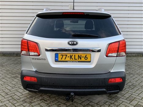 Kia Sorento - 2.4 FIRST EDITION Pano.dak Nav. Xenon Leer - 1