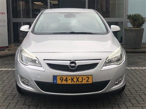 Opel Astra - 1.6 | Edition | NAVIGATIE | LM VELGEN | - 1
