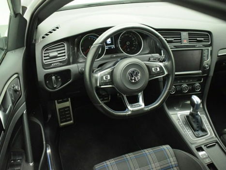 Volkswagen Golf - 1.4GTE, AUT. EX BTW NAVI|PDC|LMV - 1