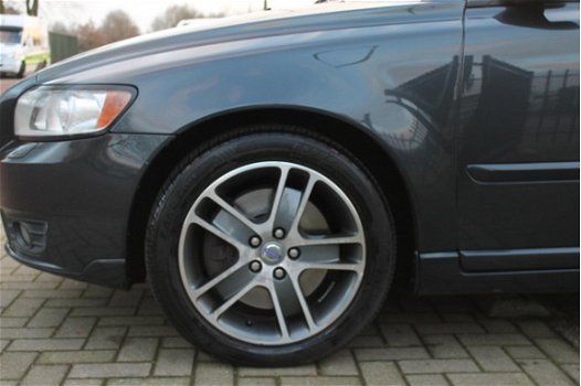 Volvo V50 - 2.0D Momentum Aut. Leer Clima Cruise Topconditie - 1