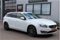Volvo V60 - 2.4 D5 Twin Engine Special Edition | EURO 6 ( 7% bijtelling ) | Ex BTW - 1 - Thumbnail