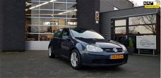 Volkswagen Golf - 1.9 TDI Comfortline BlueMotion