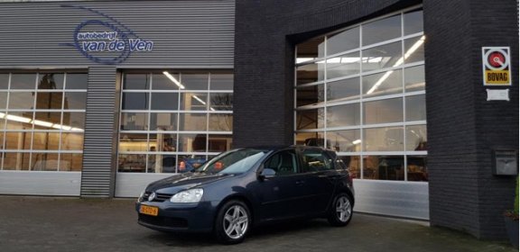 Volkswagen Golf - 1.9 TDI Comfortline BlueMotion - 1