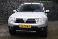 Dacia Duster - 1.6 Lauréate 2wd 1e Eigenaar 43.000 km - 1 - Thumbnail