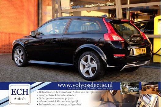 Volvo C30 - D2 R Design, 17 inch, Cruise Control, ECC, Bluetooth - 1