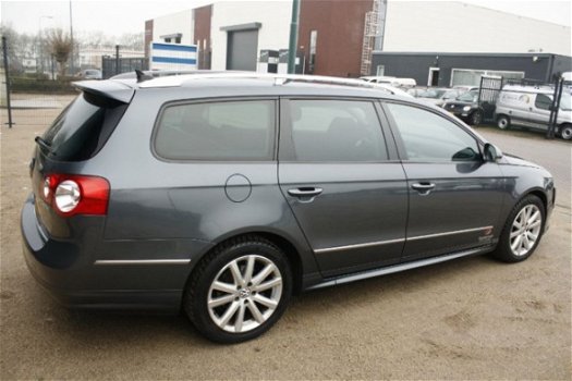 Volkswagen Passat Variant - 1.6TDI CLIMAT/CRUISE/NAVI/PDC - 1