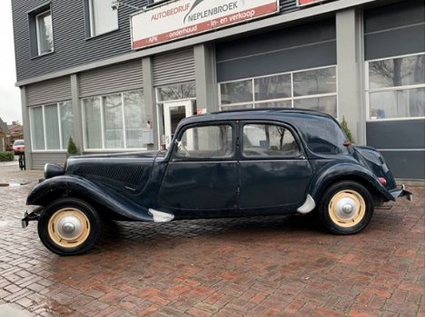 Citroën Traction - AVANT 11 B 1e lak, 1956, apk en belastingvr pak aan rekeningen aanwezig - 1