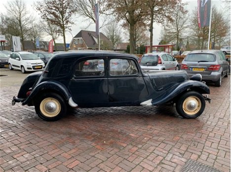 Citroën Traction - AVANT 11 B 1e lak, 1956, apk en belastingvr pak aan rekeningen aanwezig - 1