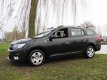 Dacia Logan MCV - 1.5 dCi Laureate 2017 80000km NAVIGATIE PDC *BOVAG - 1 - Thumbnail
