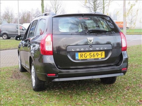 Dacia Logan MCV - 1.5 dCi Laureate 2017 80000km NAVIGATIE PDC *BOVAG - 1