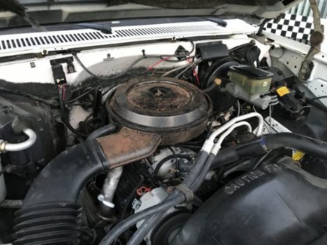 Chevrolet C1500 - SILVERADO V8 5, 7 Koopje - 1