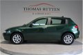 Alfa Romeo 147 - 1.6 T.Spark Distinctive 2002/ NAP/ Clima/ Cruise/ Elek ramen + Spiegels/ Radio CD/ - 1 - Thumbnail