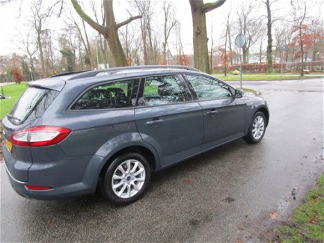 Ford Mondeo Wagon - 1.6 Trend Business clima.cruise control.lm.wielen.trekhaak.electr.ramen.navigati - 1