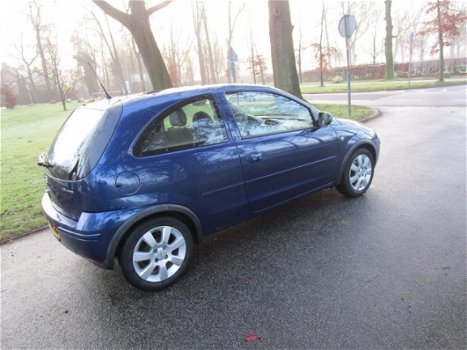 Opel Corsa - 1.4-16V Full Rhythm airco.elelectr.ramen.stuurbekr.deurvergrendelng.lm.wielen - 1