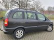 Opel Zafira - 1.6-16V Comfort - ZWART - 7 PERSOONS - 1 - Thumbnail