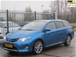 Toyota Auris Touring Sports - 1.8 Hybrid Lease+ LEER/ PANORAMA/ XENON/ KEYLESS - 1 - Thumbnail