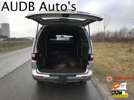 Hyundai H 200 - LWB 2.5 CRDI - 1