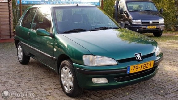 Peugeot 106 - - 1.1 XR # Stuurbekr. / APK 10-2020 / cv / elektr. ramen - 1