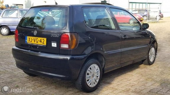 Volkswagen Polo - - 1.6 # NAP / APK / Schuif-kantel dak / mistlampen voor / 2e eigenaar - 1