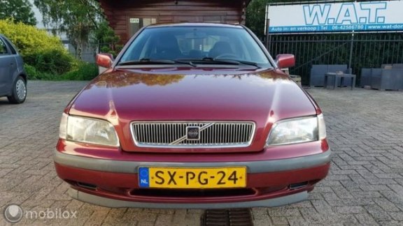 Volvo S40 - - 1.8 Comfort # LPG / NAP / APK 6-2020 / Airco / Trekhaak / Kilometerwreter - 1