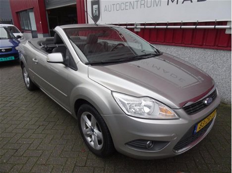 Ford Focus Coupé-Cabriolet - 2.0 Trend 100 DKM NAP // Facelift model // - 1