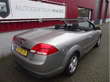 Ford Focus Coupé-Cabriolet - 2.0 Trend 100 DKM NAP // Facelift model // - 1