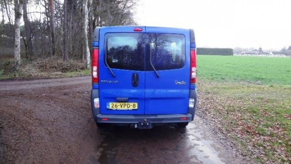 Renault Trafic - 2.0 dCi T29 L2H1 Générique DC airco - 1