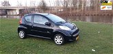 Peugeot 107 - 1.0-12V Millesim 200 Dealer onderhouden 1e eigenaar airco cv op afs elekramen stuurbkr - 1 - Thumbnail