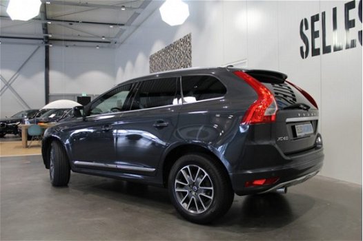 Volvo XC60 - 2.0 D3 FWD Summum | Navigatie | Trekhaak | Leder | Stoelverwarming | Verwarmde voorruit - 1