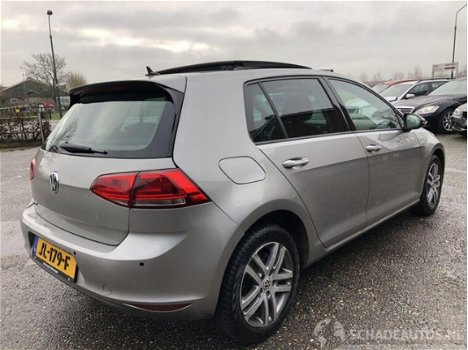 Volkswagen Golf - 7 1.6 tdi 105pk highline panoramadak elektr - navi - toucschreen - pdc - stoelverw - 1