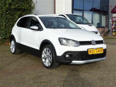 Volkswagen Polo - 1.2 TSI Cross Cruis NAVI LMV PDC , Inruil mog - 1