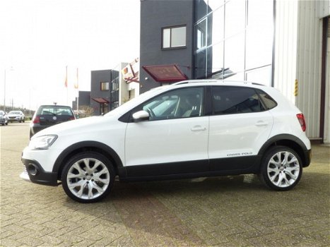 Volkswagen Polo - 1.2 TSI Cross Cruis NAVI LMV PDC , Inruil mog - 1