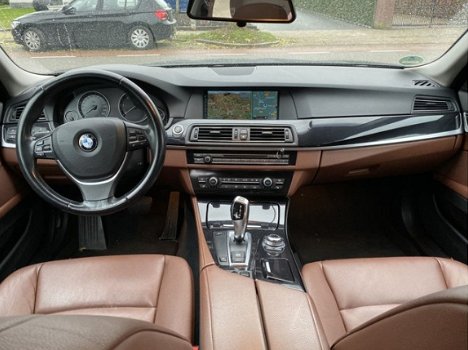 BMW 5-serie Touring - 520D 184PK XENON | LEER | CAMERA - 1