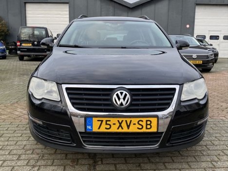 Volkswagen Passat Variant - 1.9 TDI LEER | CLIMA | PDC - 1