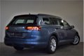 Volkswagen Passat Variant - 2.0TDI 150 PK DSG Comfortline KEYLESS/CAM/PDC/ECC/NAVI/LMV/TREKHAAK - 1 - Thumbnail