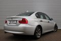 BMW 3-serie - 320i Executive / LEDER / SCHUIFDAK / STOELVERWARMING / NAVI / PDC V+A - 1 - Thumbnail