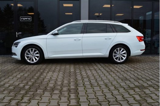 Skoda Superb Combi - 1.6 TDI Ambition Business Org.NL | 1 Ste Eigenaar | Dealer Onderhouden | Xenon - 1