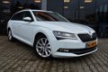 Skoda Superb Combi - 1.6 TDI Ambition Business Org.NL | 1 Ste Eigenaar | Dealer Onderhouden | Xenon - 1 - Thumbnail