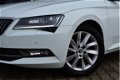 Skoda Superb Combi - 1.6 TDI Ambition Business Org.NL | 1 Ste Eigenaar | Dealer Onderhouden | Xenon - 1 - Thumbnail