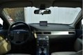 Volvo V70 - 2.0 Momentum Leer, Navi - 1 - Thumbnail