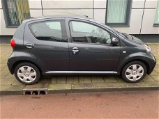 Toyota Aygo - 1.0-12V + Automaat 5Drs Elec Ramen Airco NAP