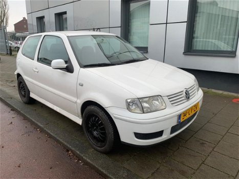 Volkswagen Polo - 1.4-16V Trendline 1.4 Airco elec ramen APK 01-2021 - 1