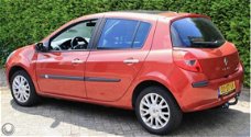 Renault Clio - - 1.6-16V Dynamique Luxe